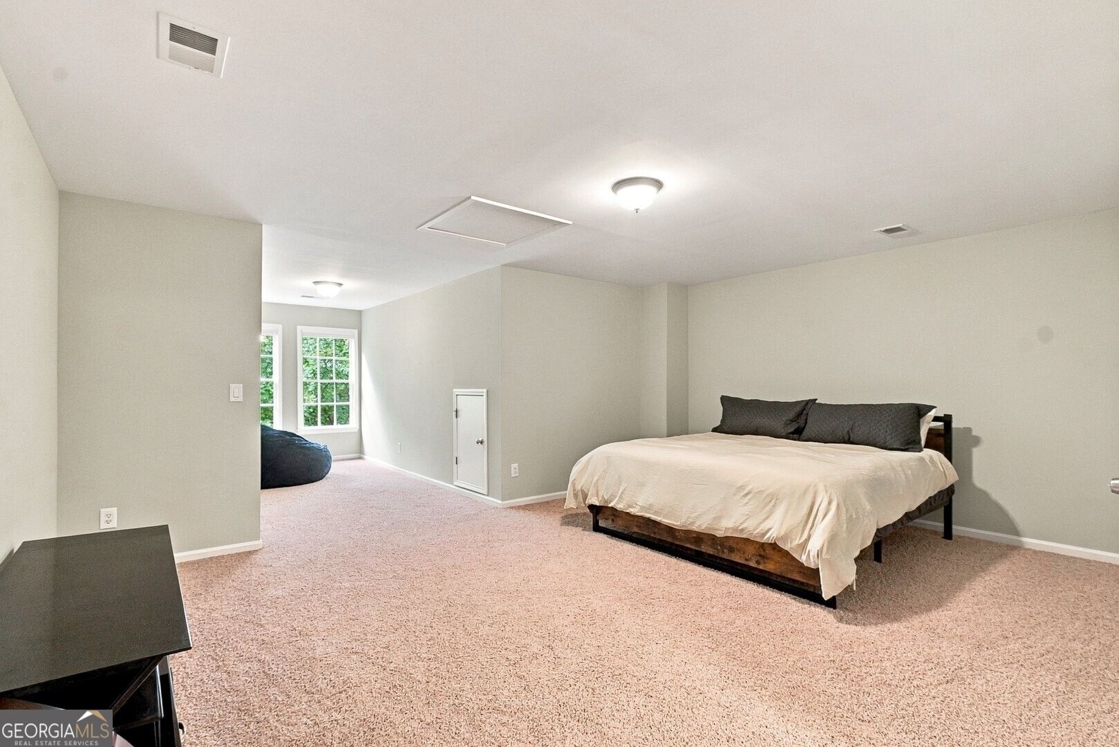 657 Lockton Place