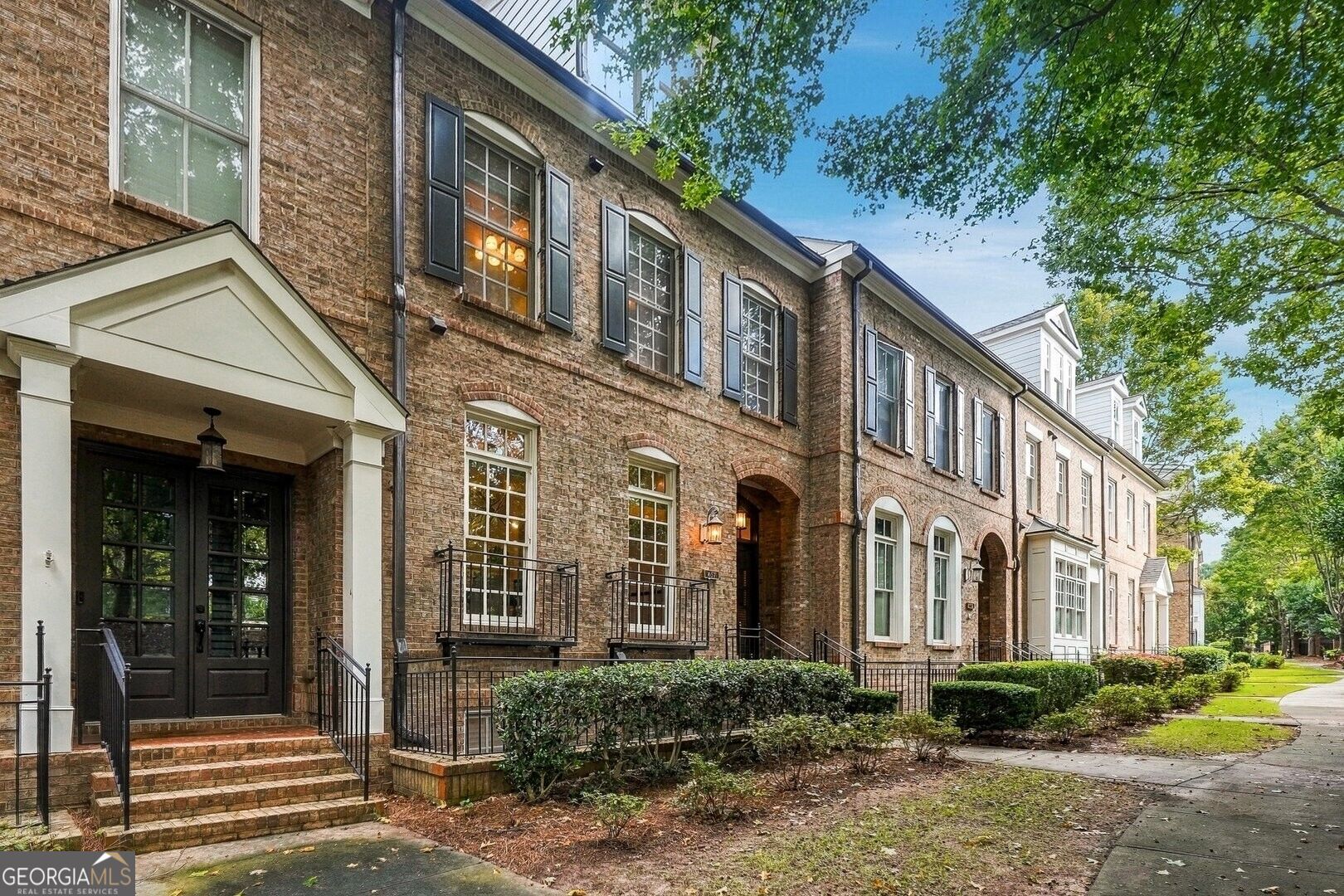 657 Lockton Place