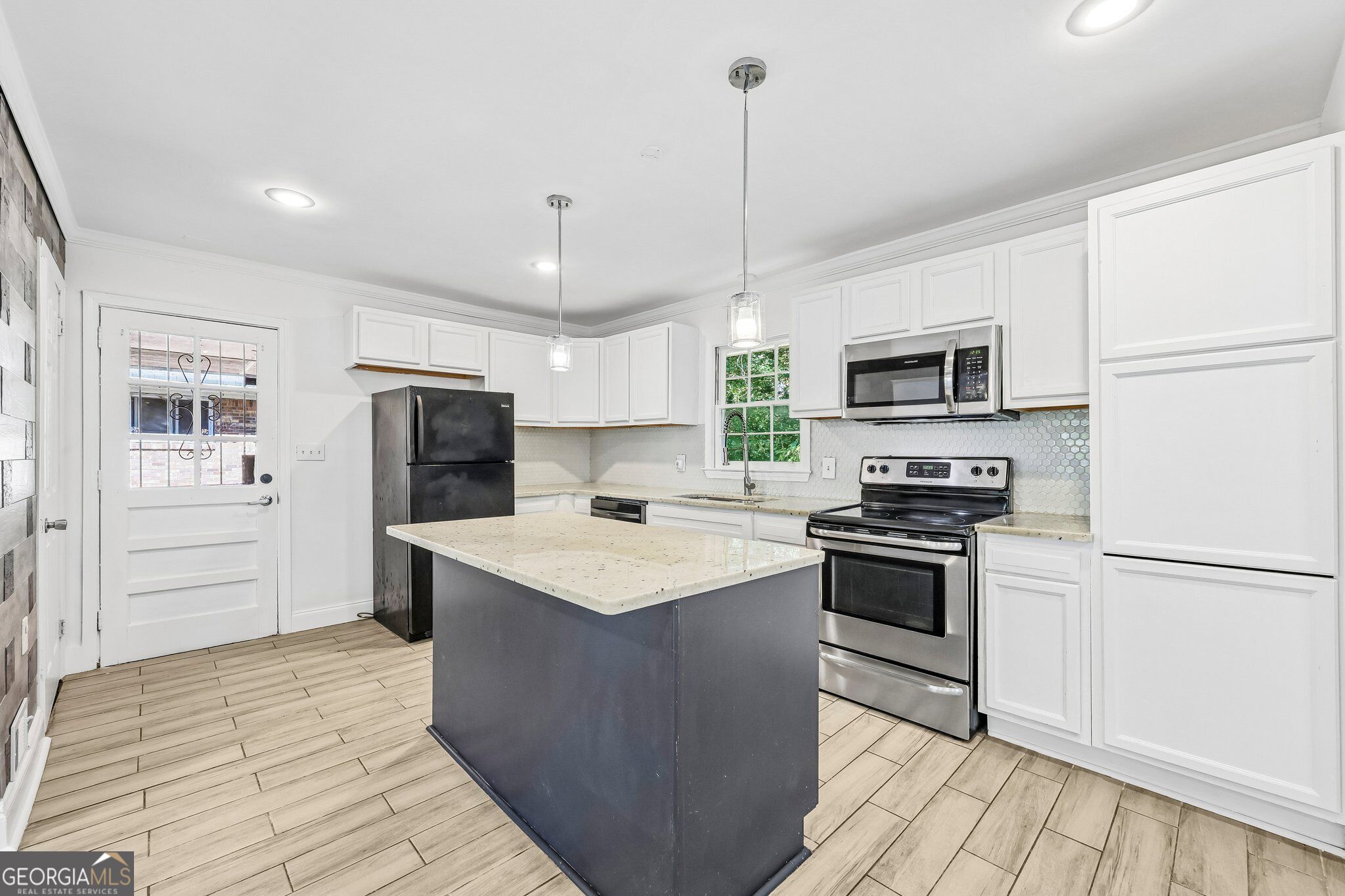 1720 Danrich Drive