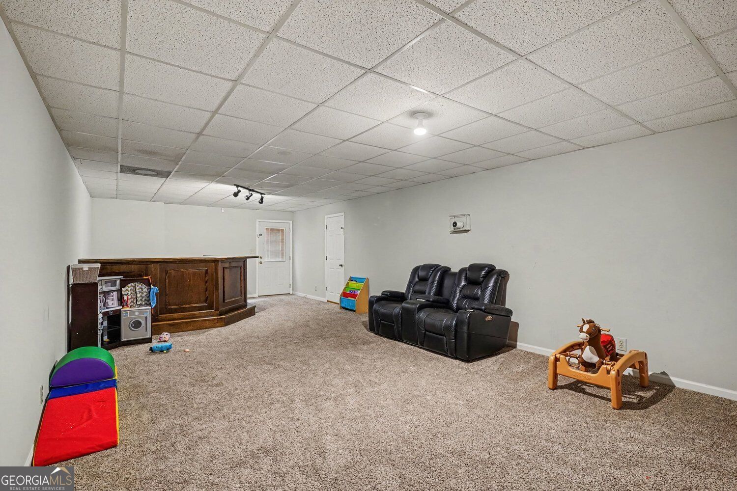 55 Southlake Lane