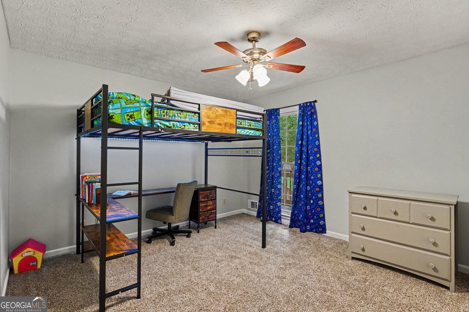 55 Southlake Lane
