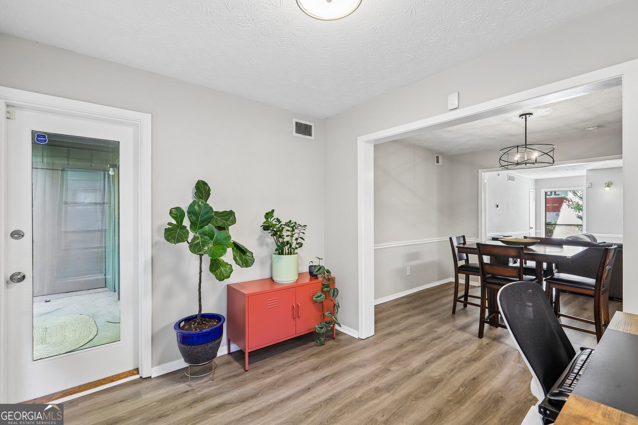 402 Dunbar Drive