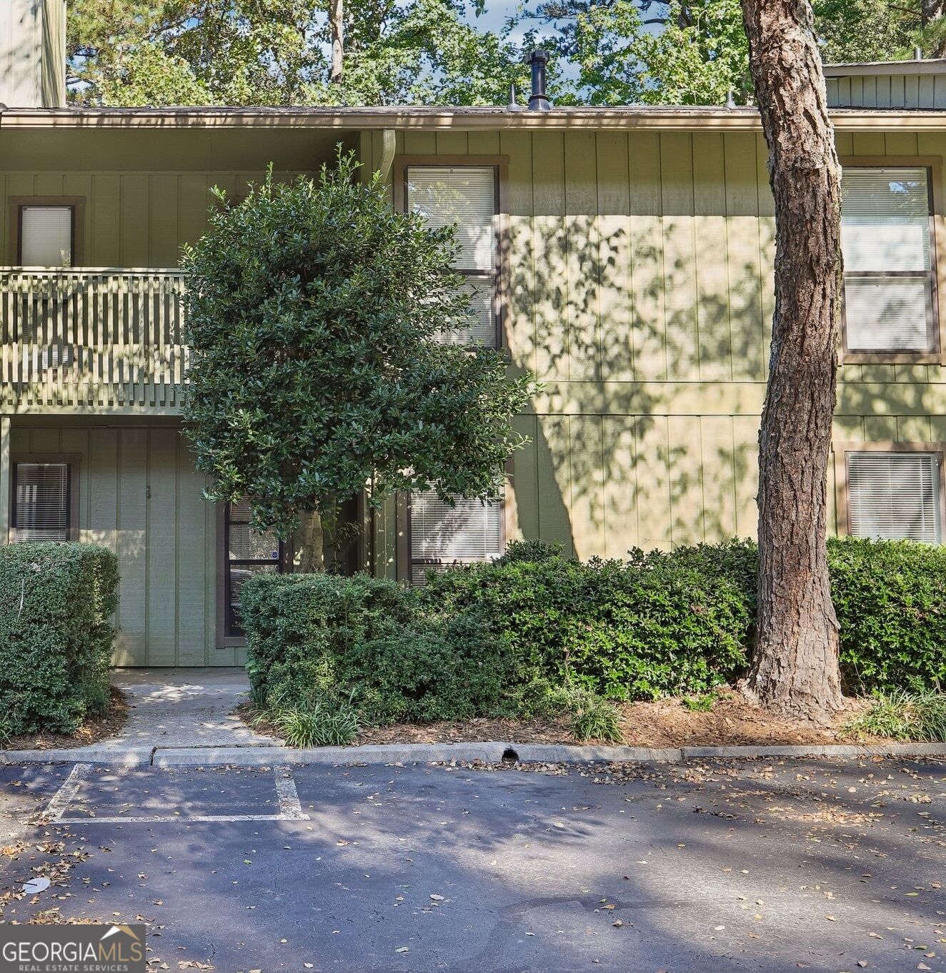 402 Dunbar Drive