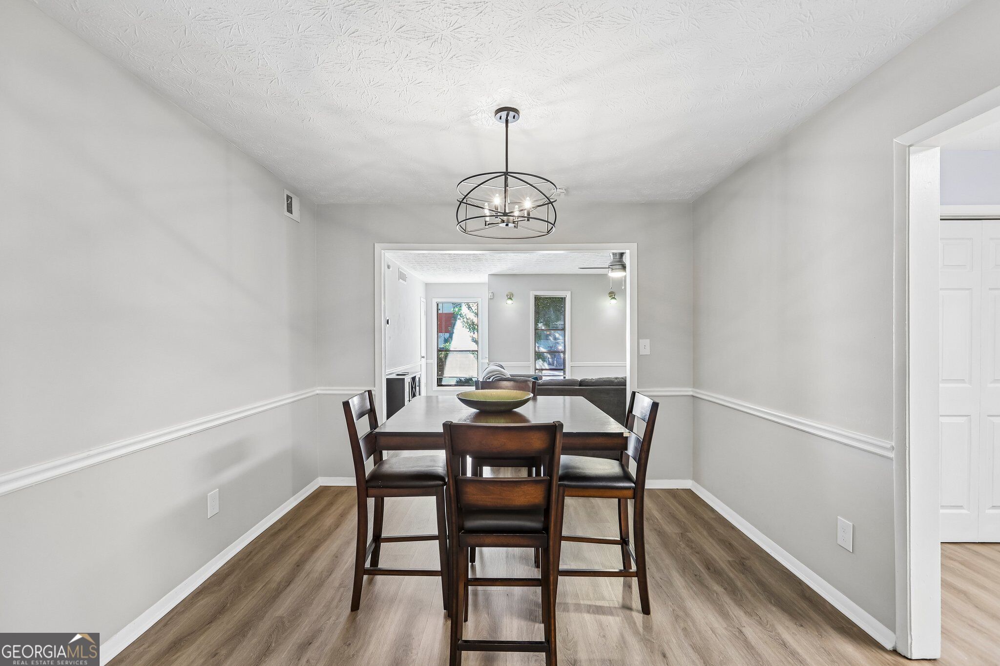 402 Dunbar Drive