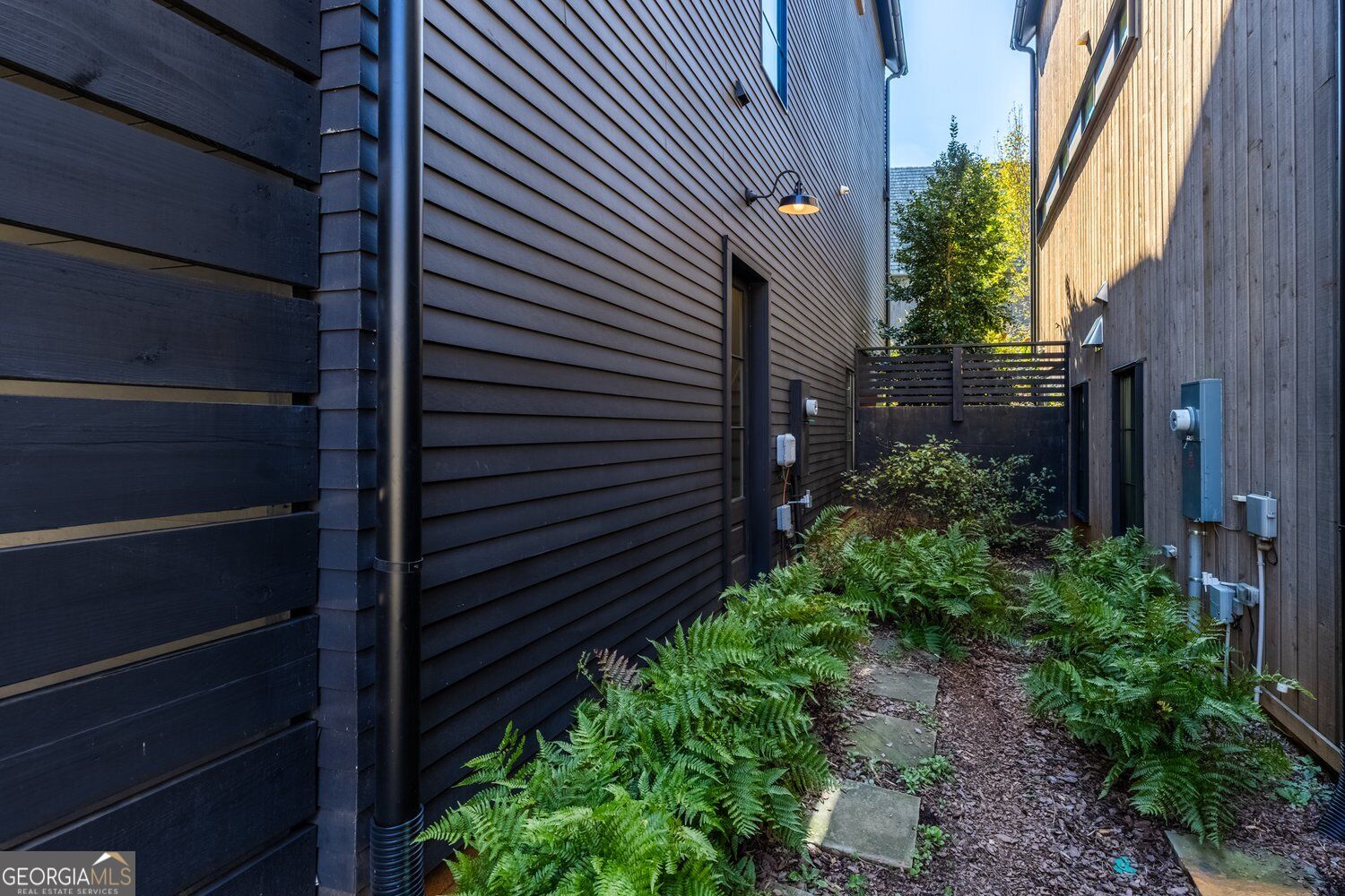 300 Mado Lane