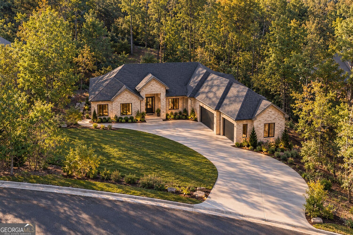 4986 Kanawha Bluffs Stone Mountain GA