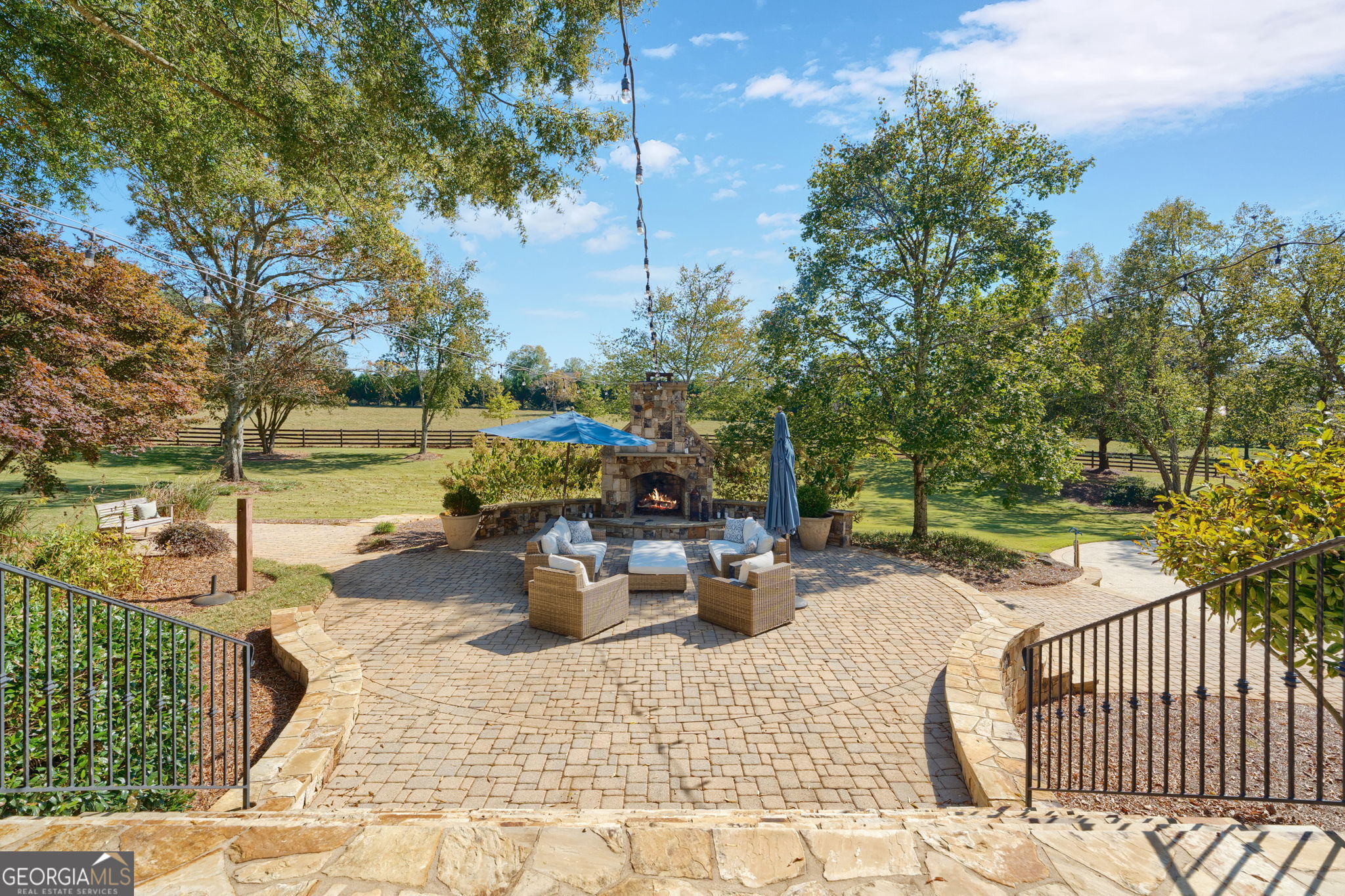 986 Austin Road