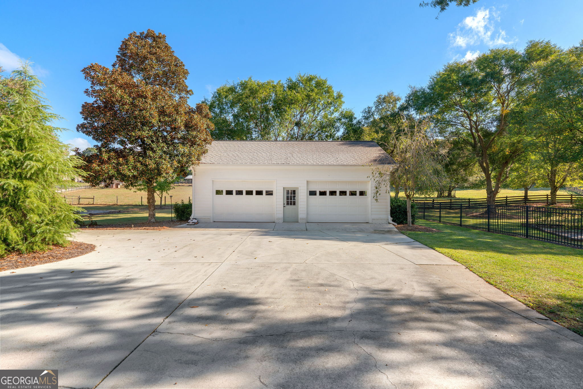 986 Austin Road