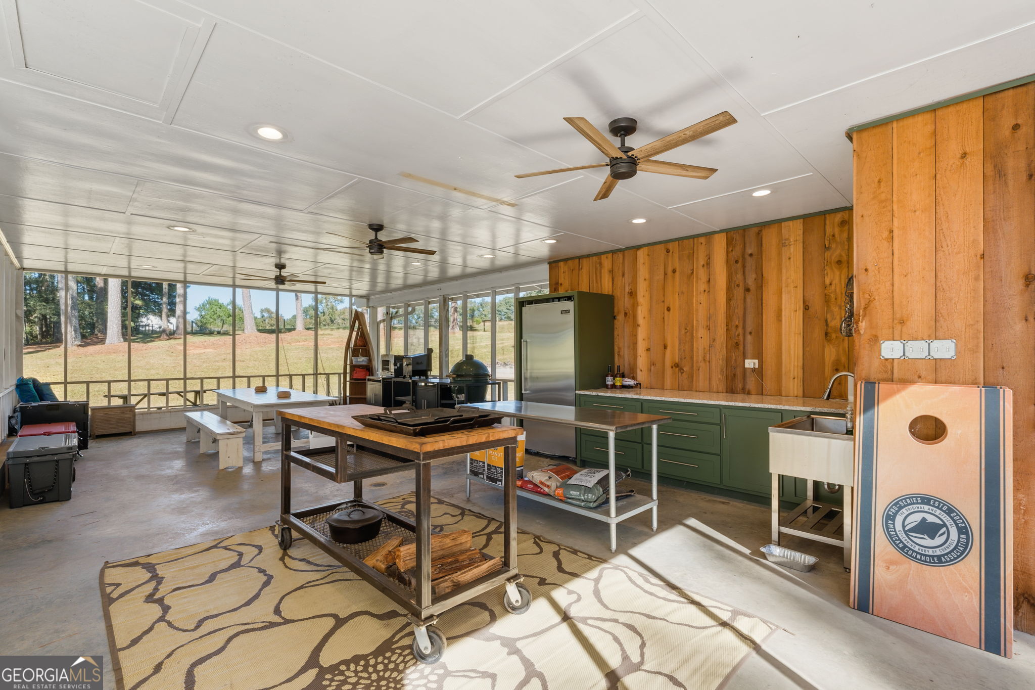 986 Austin Road