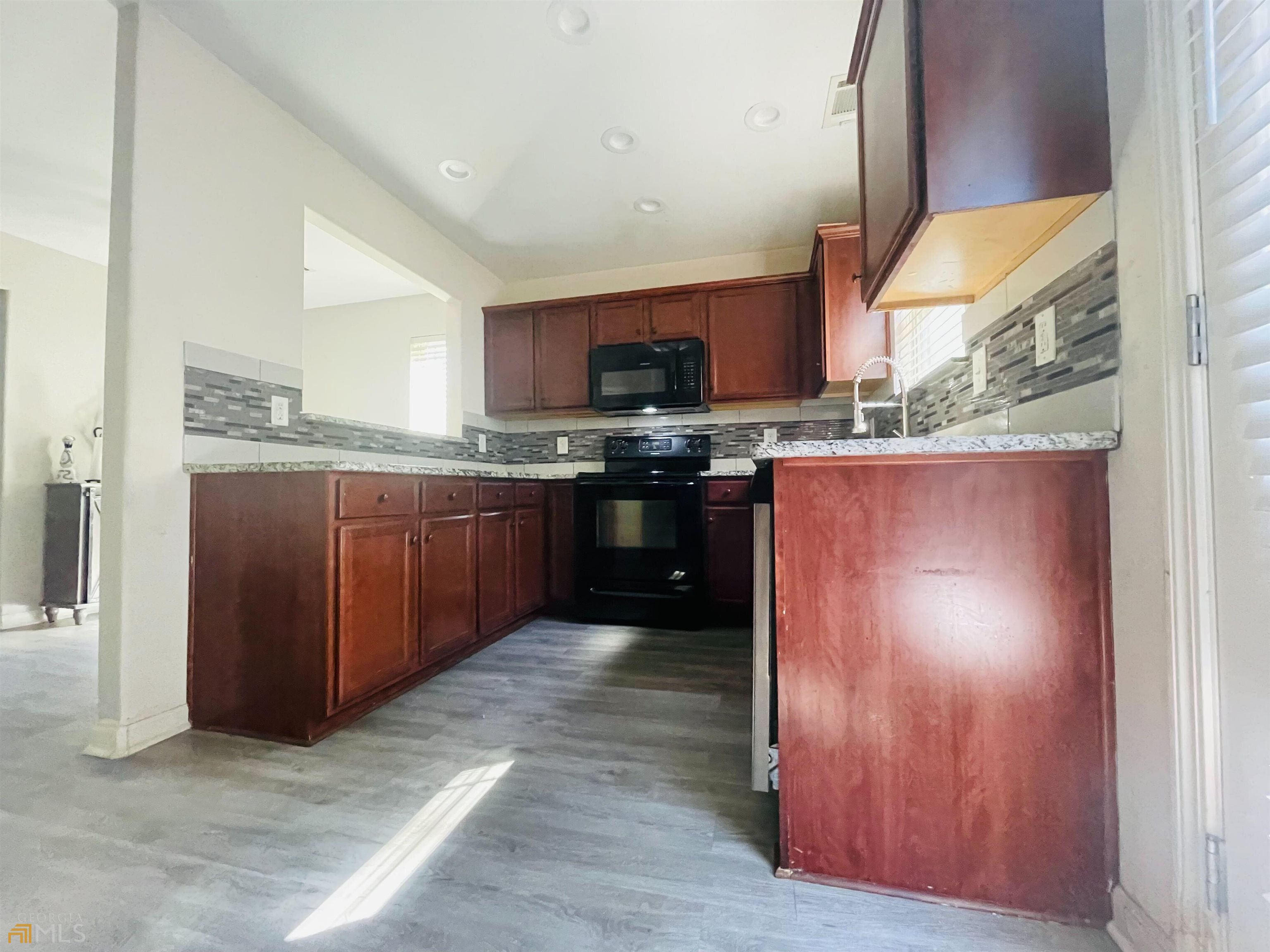 125 Pristine Drive