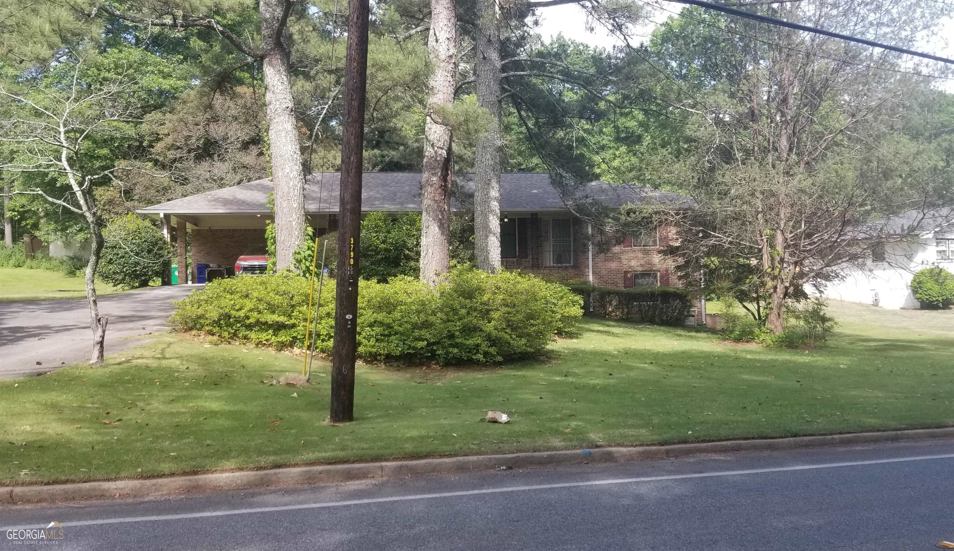 6000 Shadow Rock Drive