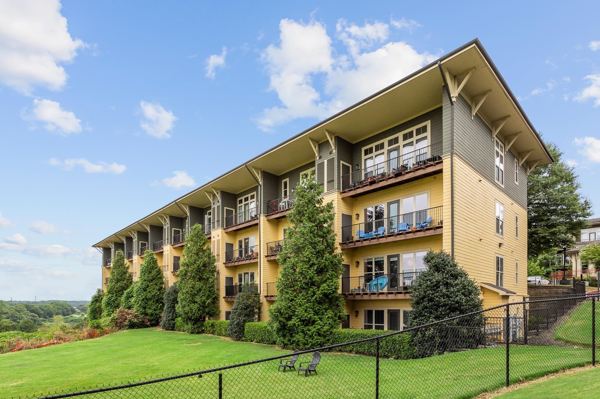 1195 Milton Terrace # 1013