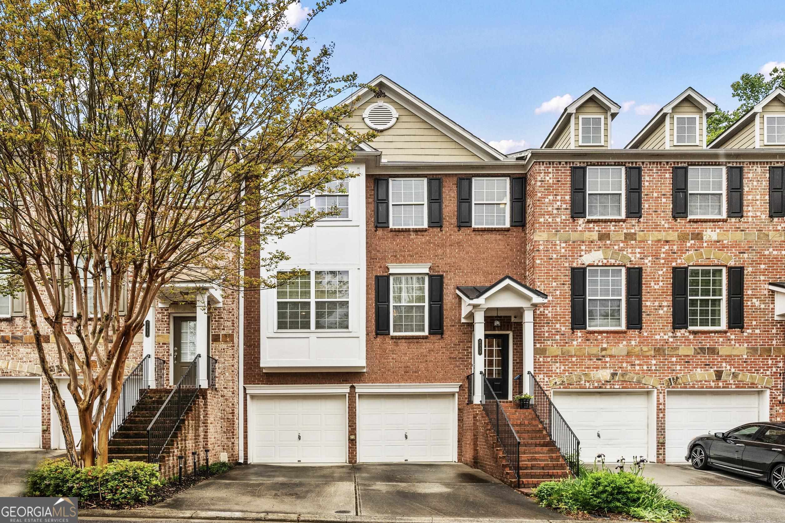 2113 Landsmere Drive SE # 4 Unit: #4