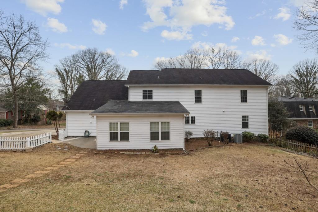 2544 Dukes Circle SE
