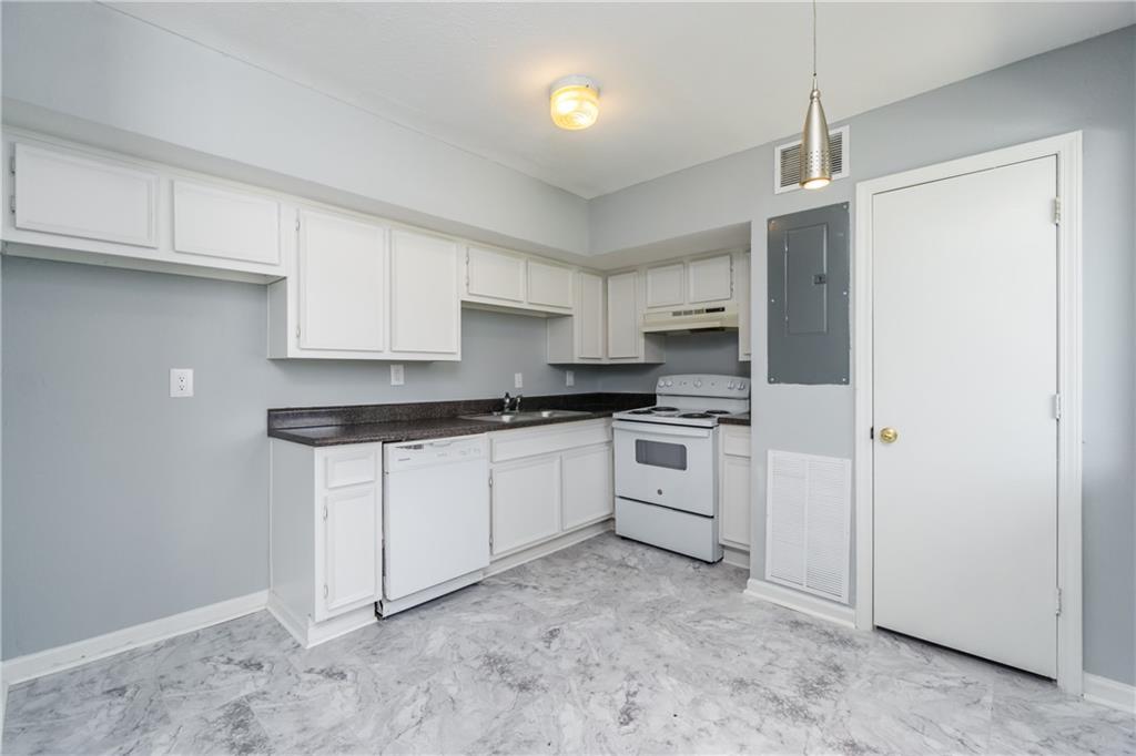 1410 Foxhall Lane SE Unit 5