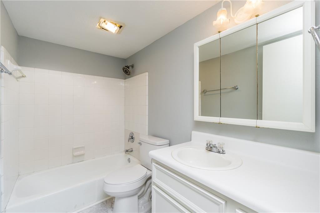 1410 Foxhall Lane SE Unit 5