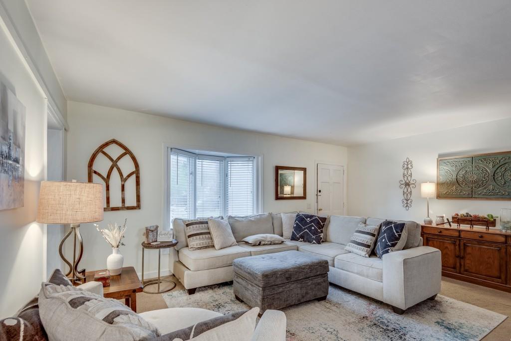 3177 Clairwood Terrace
