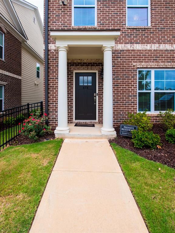 878 Westmoreland Circle NW