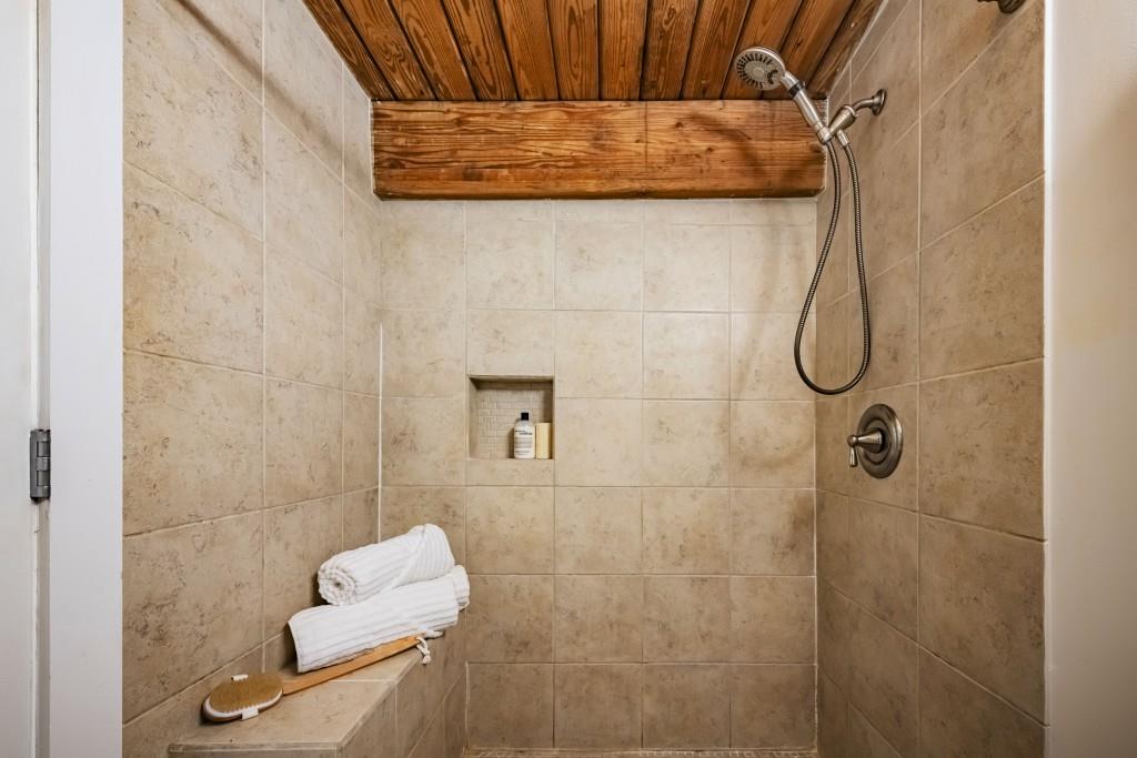 644 Wells Street SW Unit 9