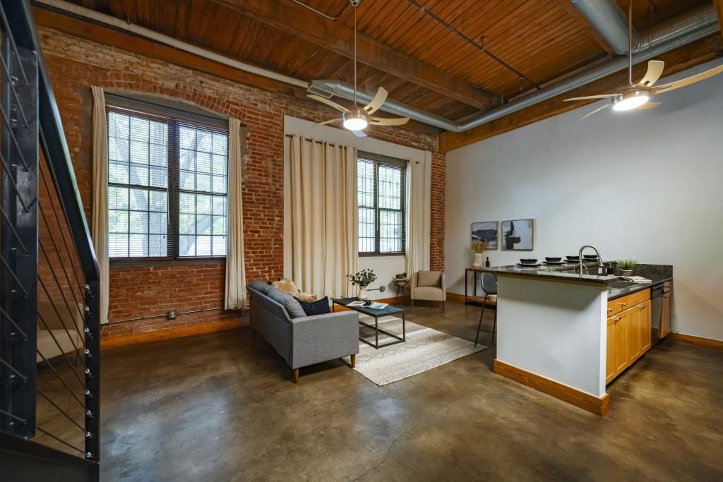 644 Wells Street SW Unit 9