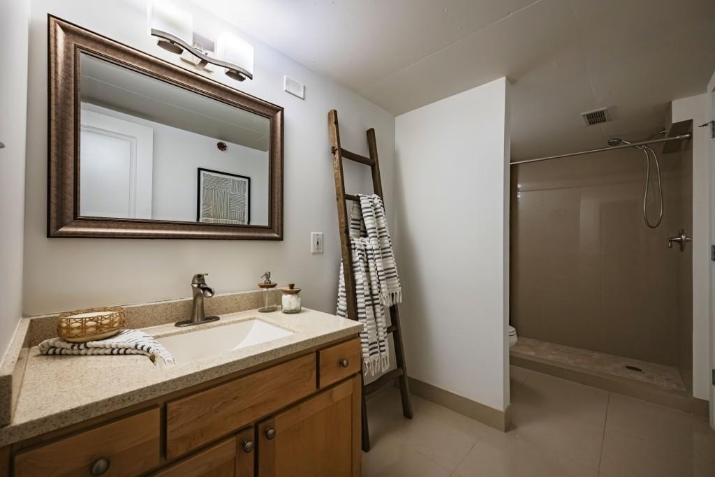 644 Wells Street SW Unit 9