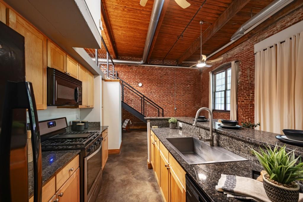 644 Wells Street SW Unit 9