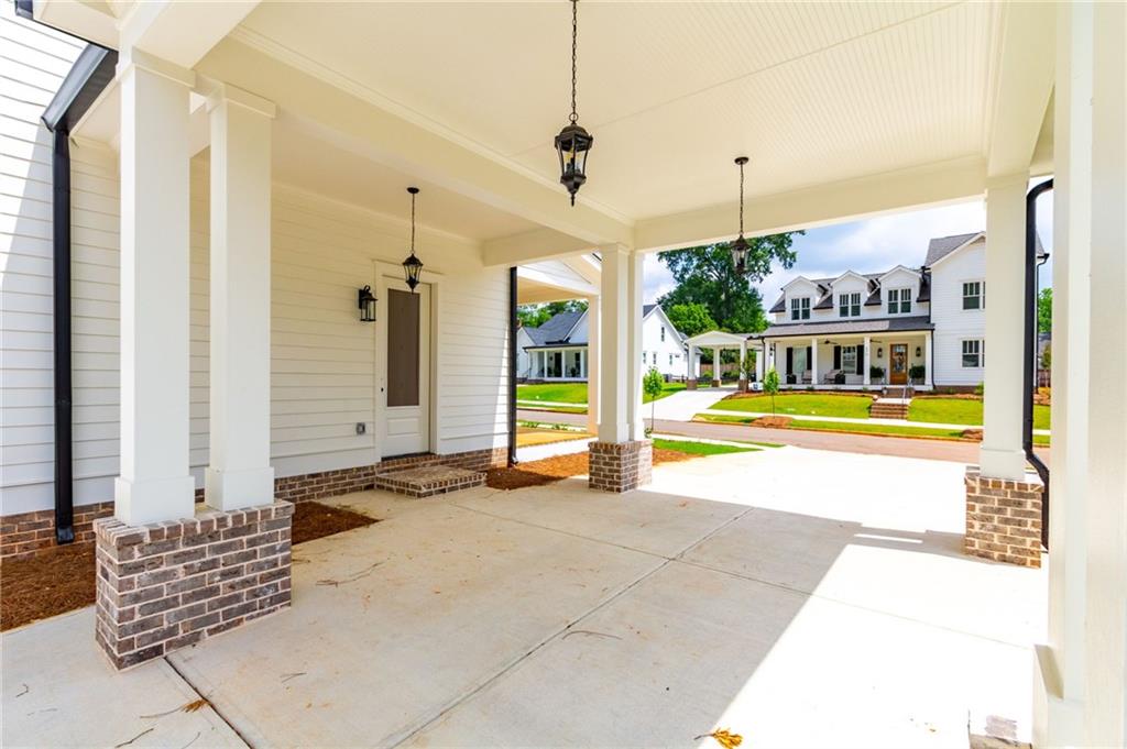 671 Foster Park Lane