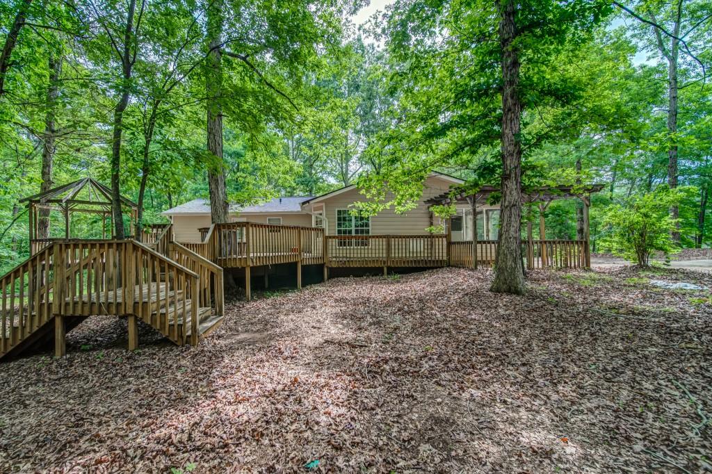 3673 Airline Road