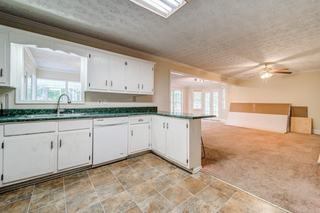 3673 Airline Road