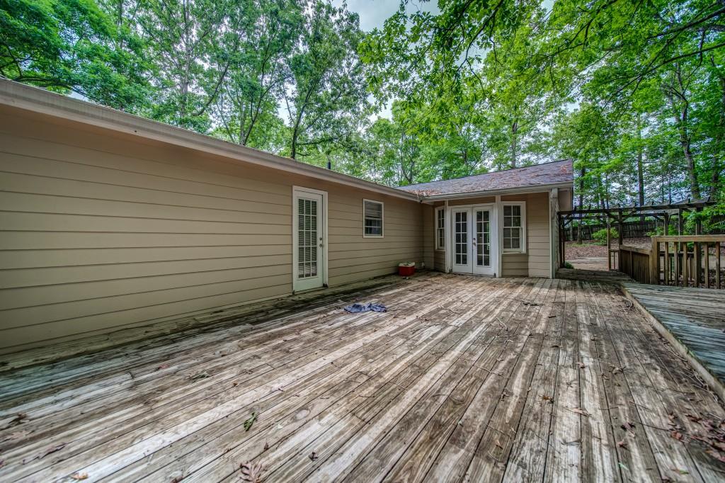 3673 Airline Road