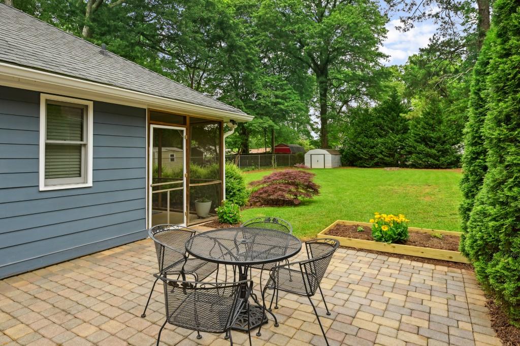 60 Oakridge Avenue SE