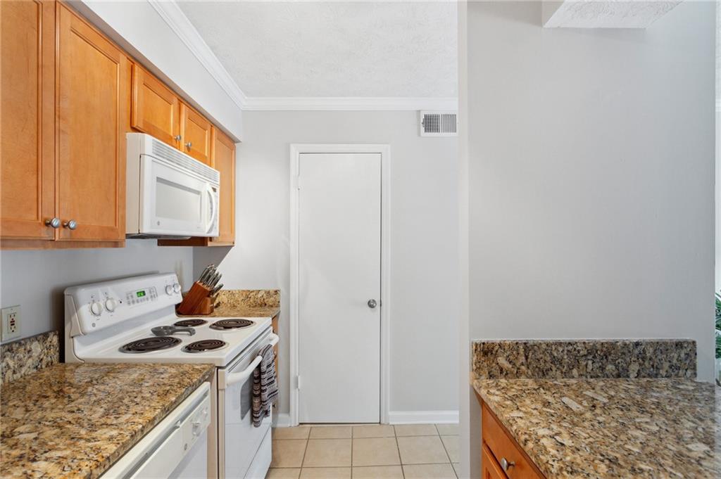 2955 Seven Pines Lane Unit 304