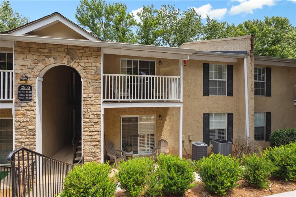 2955 Seven Pines Lane Unit 304