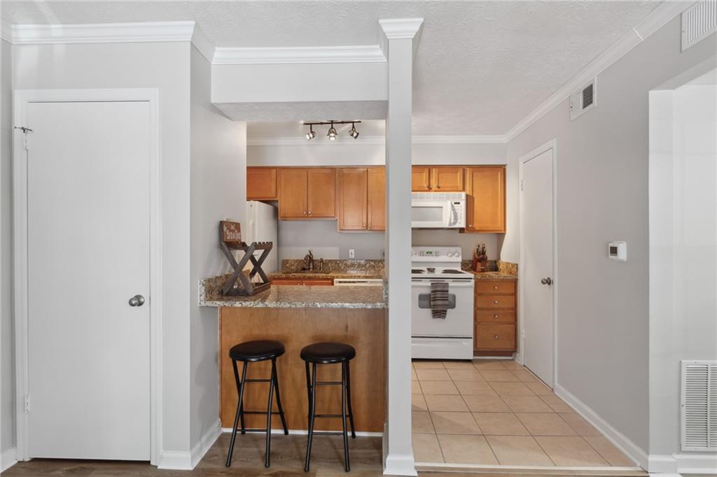 2955 Seven Pines Lane Unit 304