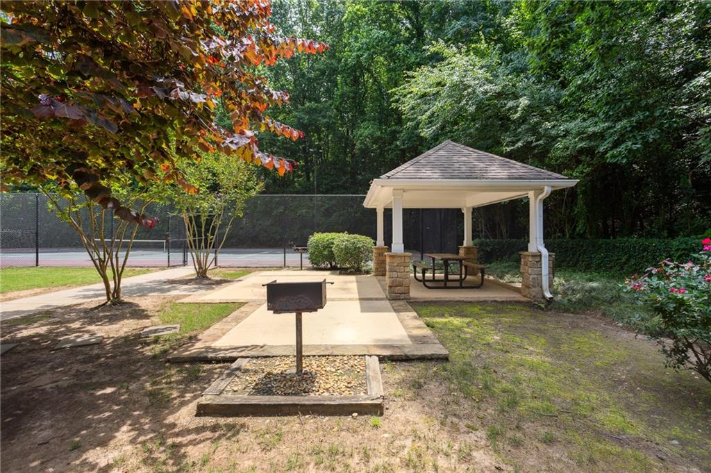2955 Seven Pines Lane Unit 304