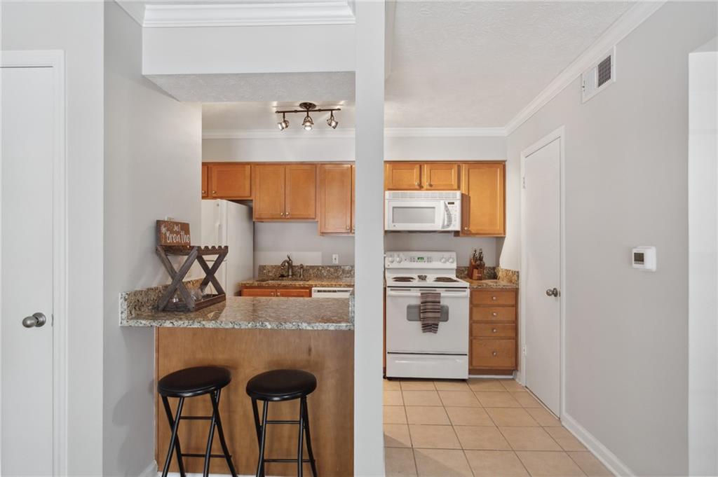 2955 Seven Pines Lane Unit 304