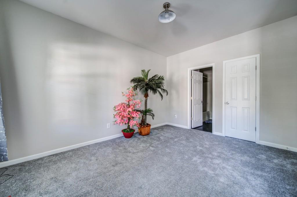 3556 Cragstone Road