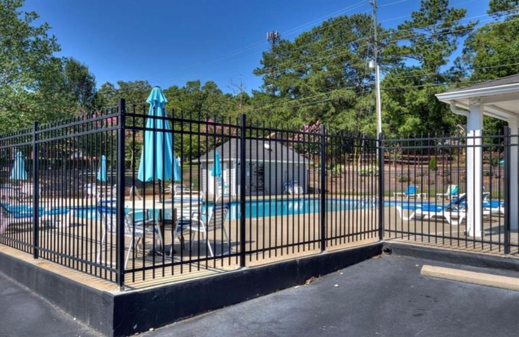 842 Eagle Glen Crossing
