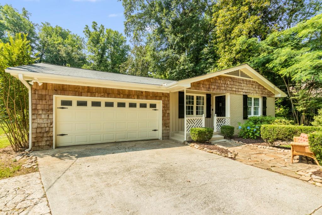 545 Windsor Parkway