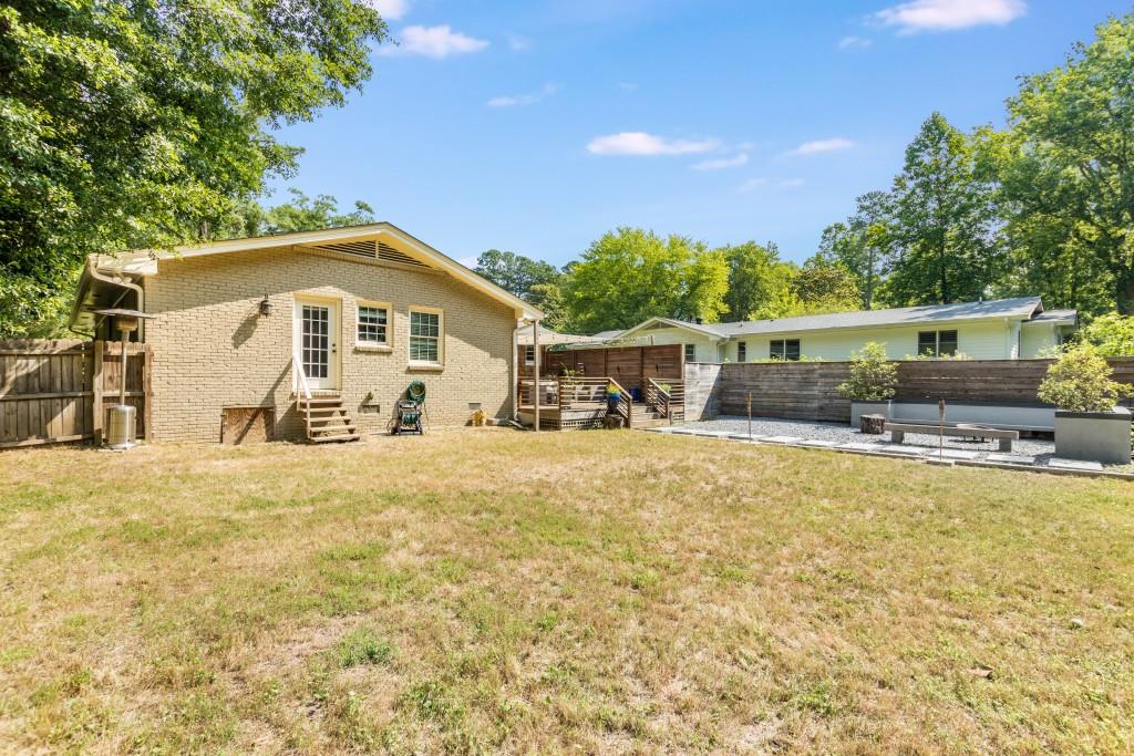 545 Windsor Parkway