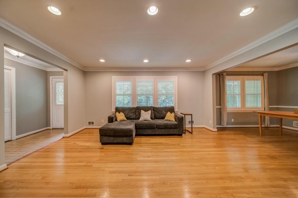 2646 Regency Drive E