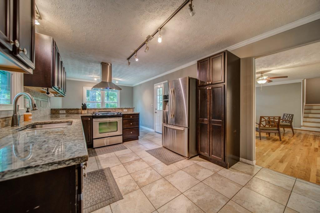2646 Regency Drive E