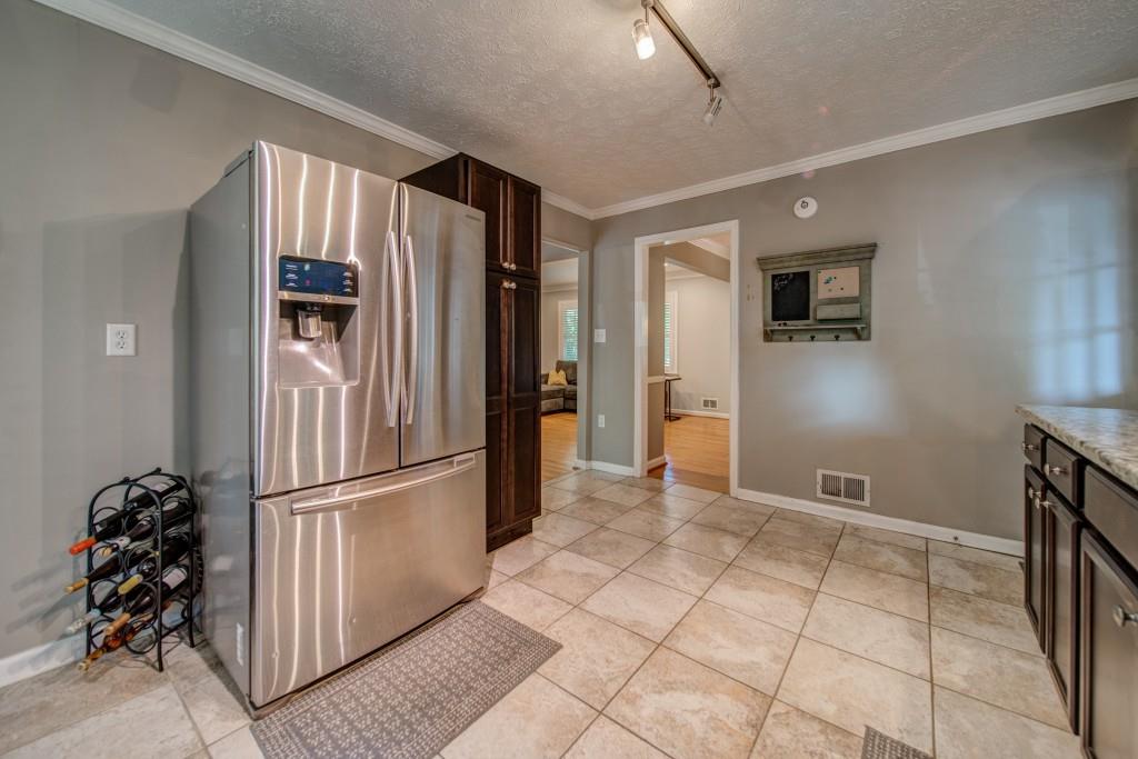 2646 Regency Drive E