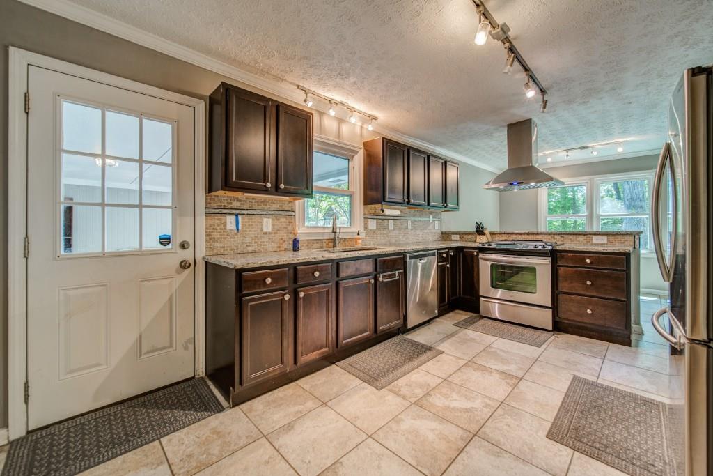 2646 Regency Drive E
