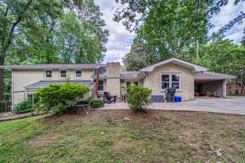 2646 Regency Drive E