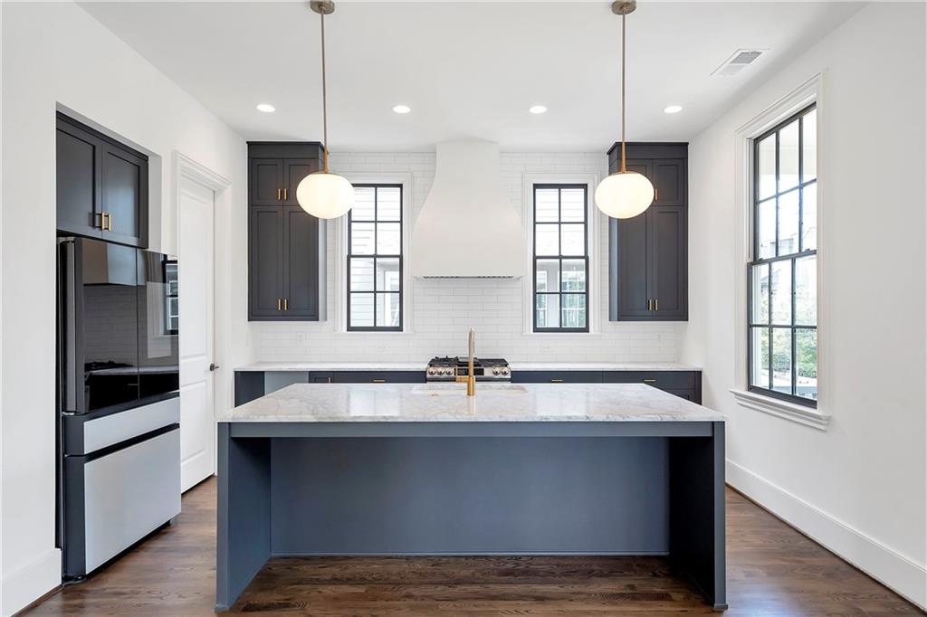 42 Bass Street SE