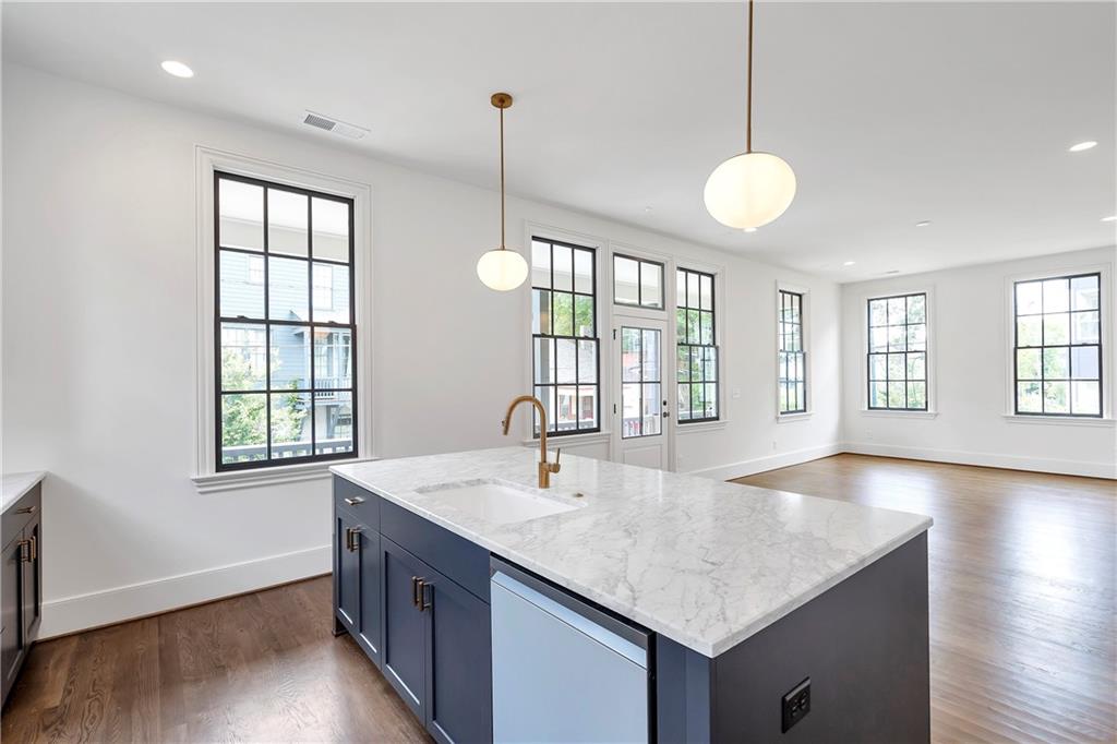 42 Bass Street SE