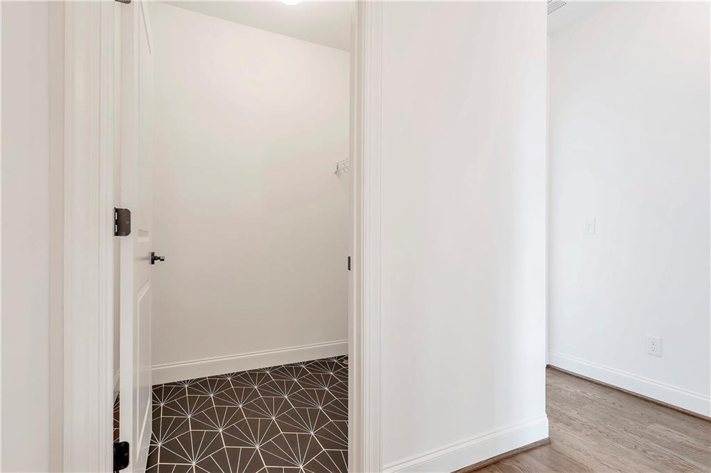 42 Bass Street SE