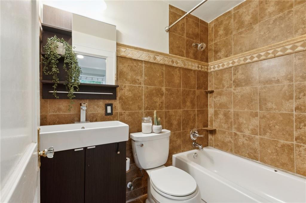 1350 N Morningside Drive NE Unit 13