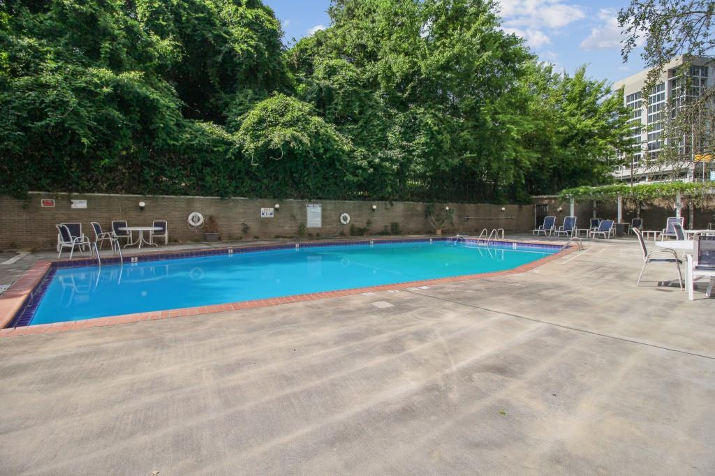 215 Piedmont Avenue NE Unit 203